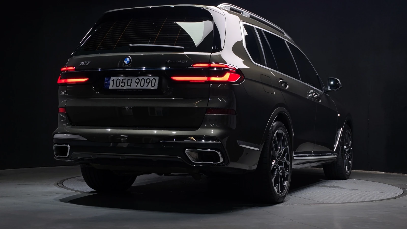 BMW X7 SWAROWSKI| SKY LOUNGE| HUD| ���� �� ��|  | Mobile.bg � ����������� 3
