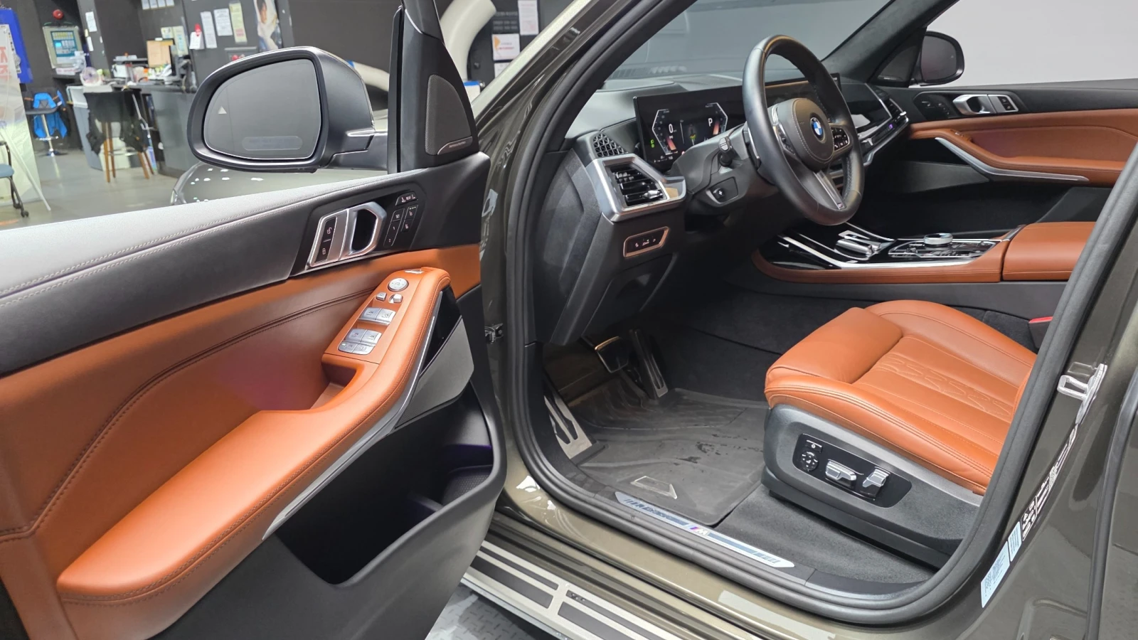 BMW X7 SWAROWSKI| SKY LOUNGE| HUD| ���� �� ��|  | Mobile.bg � ����������� 13