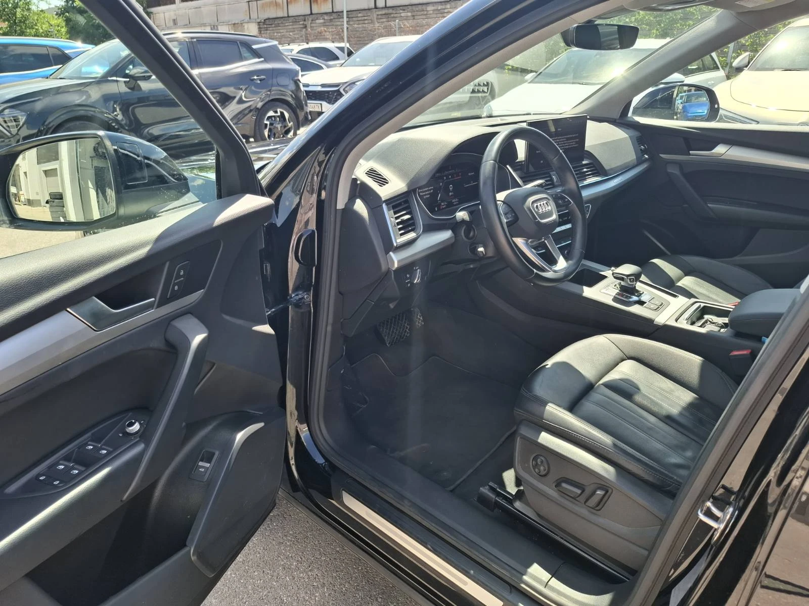 Audi Q5 2.0 TDI Quattro Гаранция, снимка 9 - Автомобили и джипове - 55470980