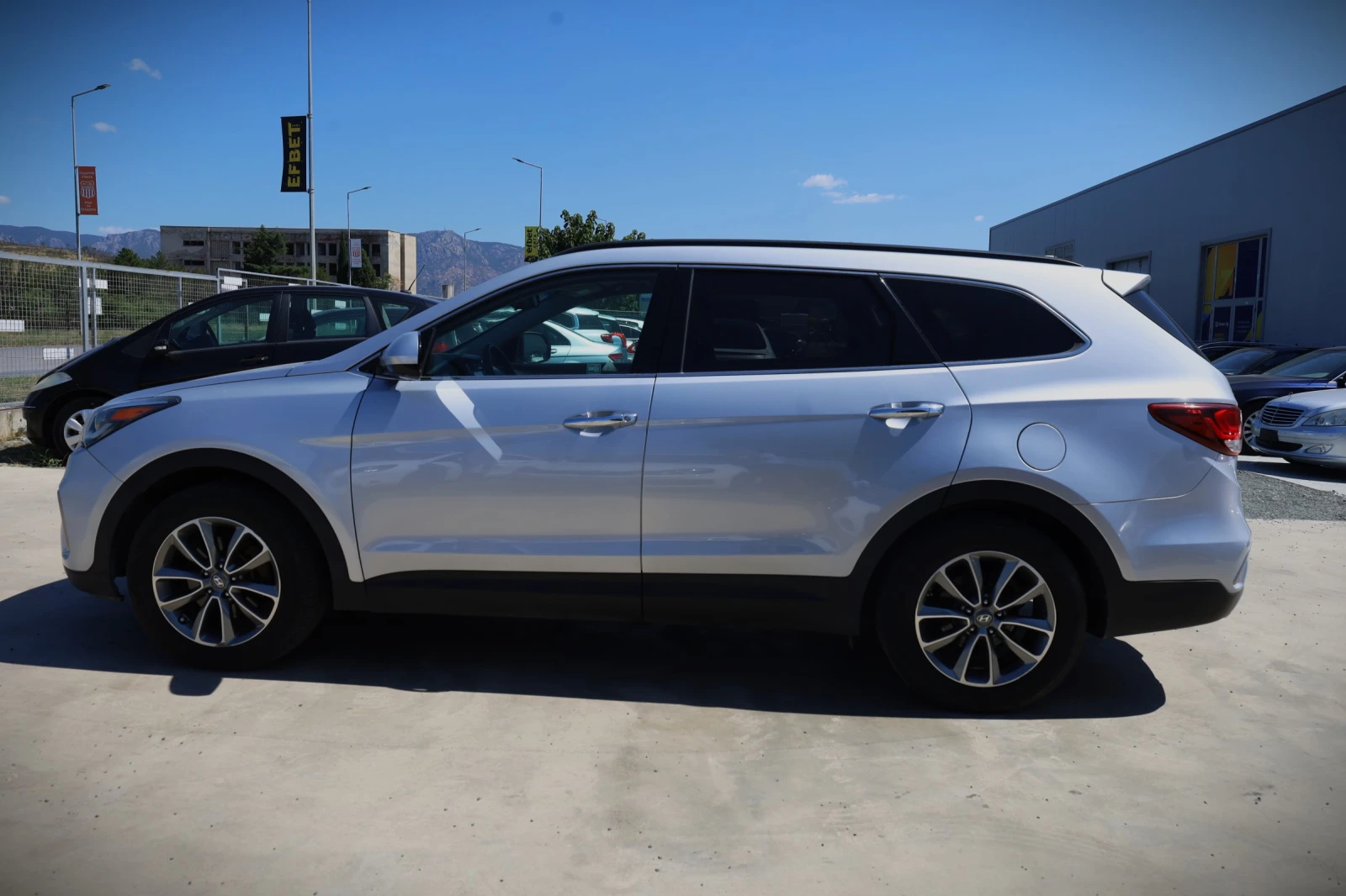 Hyundai Santa fe 3.3 Бензин, снимка 6 - Автомобили и джипове - 55472876