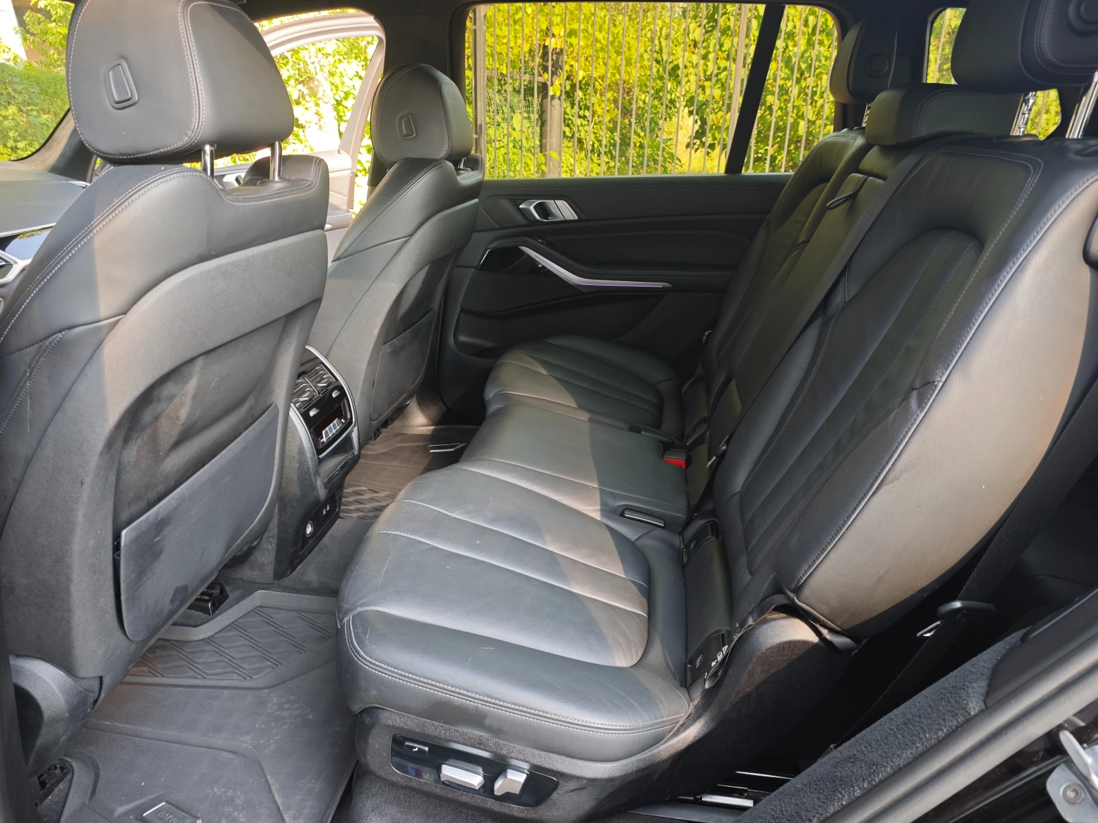 BMW X7 M pack, снимка 10 - Автомобили и джипове - 55622473