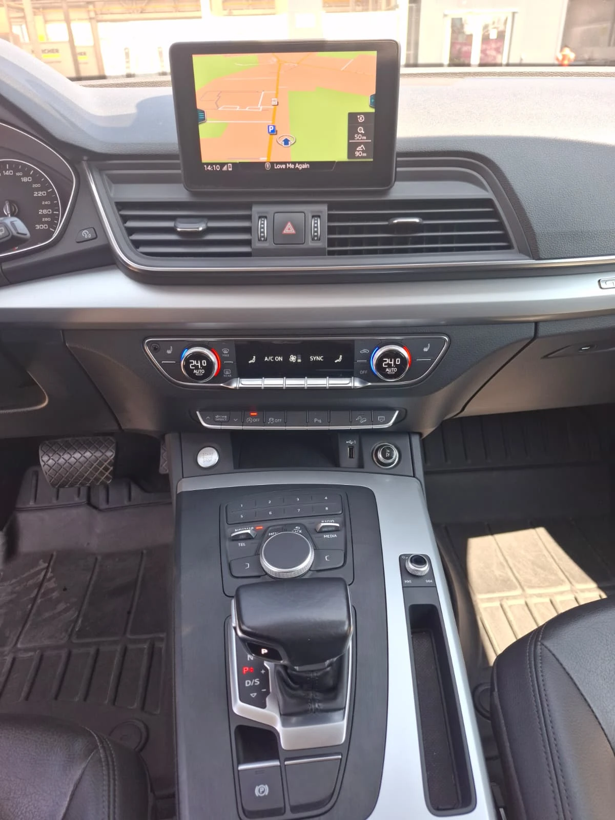 Audi Q5, снимка 13 - Автомобили и джипове - 55646198