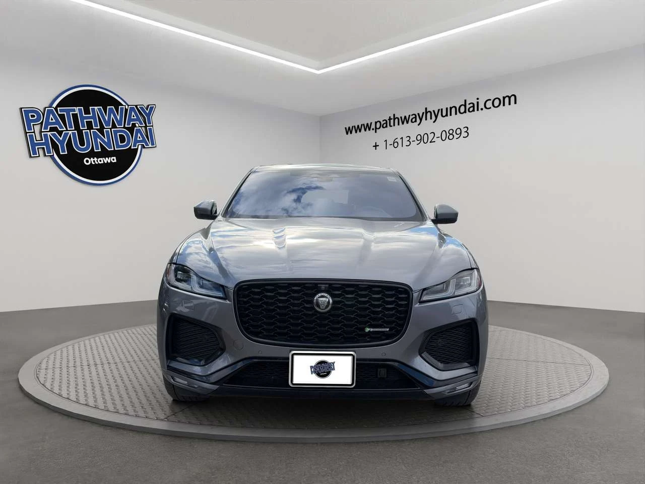 Jaguar F-PACE P400 R-Dynamic S | Reverse Cam | Heated Seats | Mobile.bg � ����������� 9