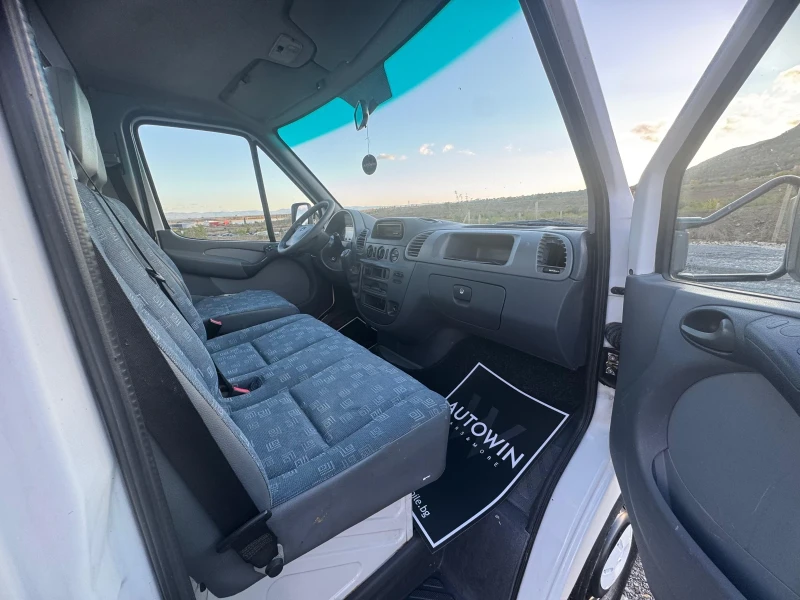 Mercedes-Benz Sprinter 316 2.7 cdi Автоматик Швейцария, снимка 9 - Бусове и автобуси - 52110147