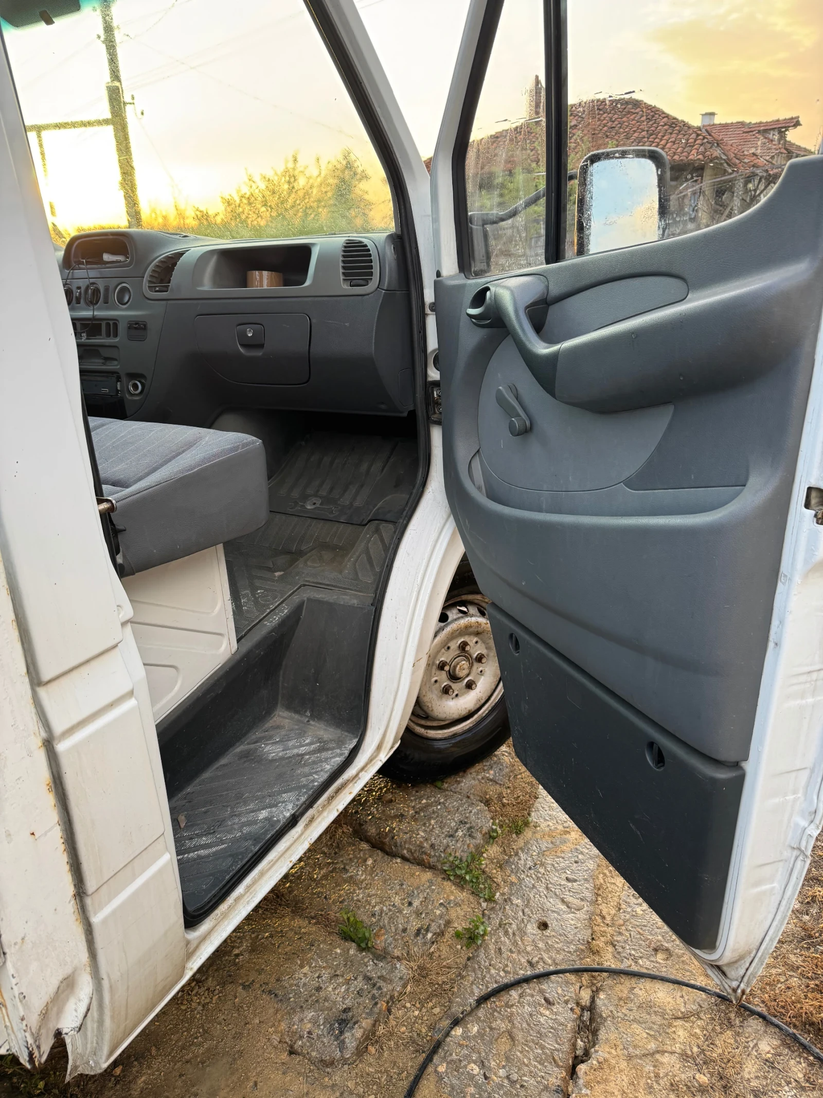 Mercedes-Benz Sprinter 311  - изображение 10