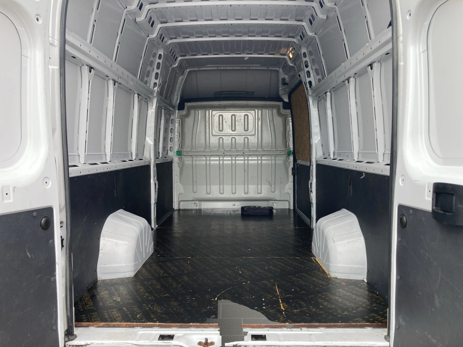 Peugeot Boxer FT 435L4H3 2.2 BlueHDI 140 S&S E6.3, снимка 9 - Бусове и автобуси - 54770831