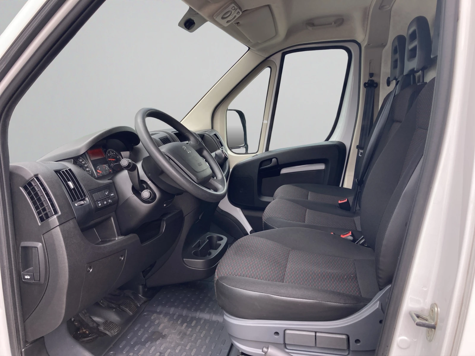 Peugeot Boxer FT 435L4H3 2.2 BlueHDI 140 S&S E6.3, снимка 10 - Бусове и автобуси - 54770831