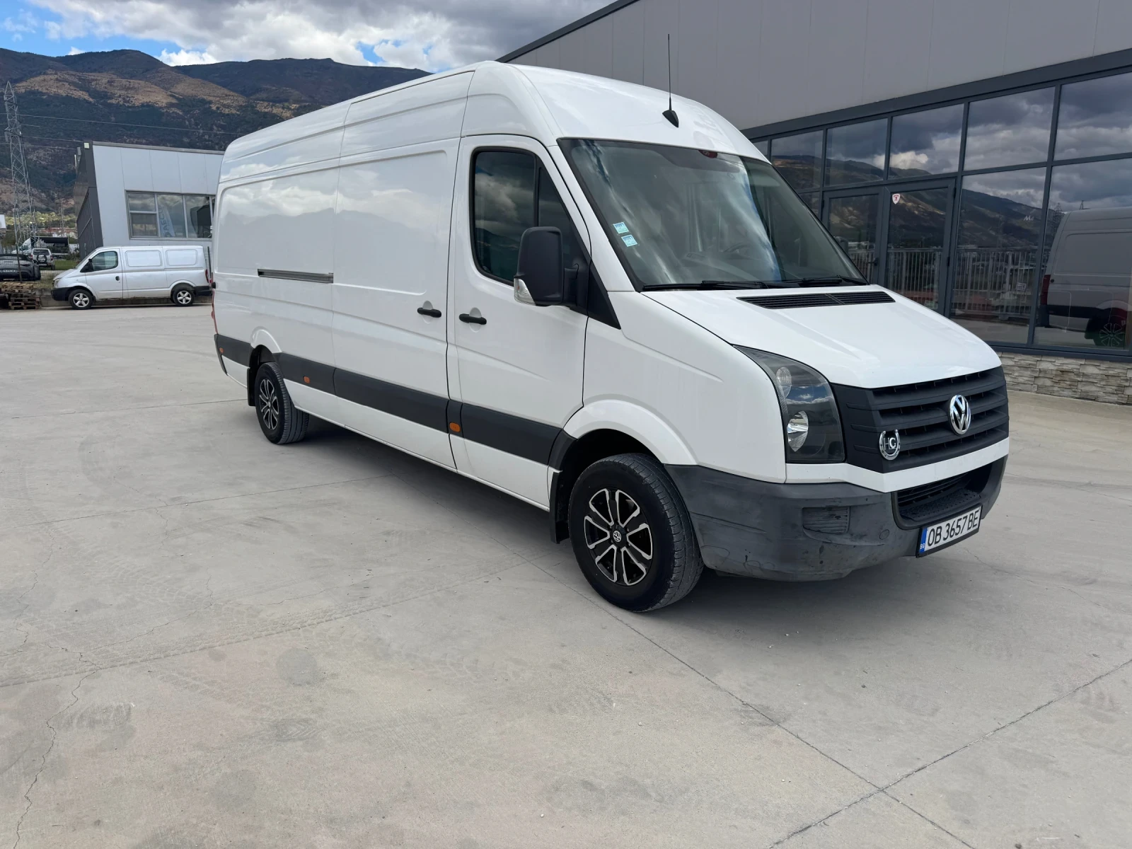 VW Crafter MAXI , снимка 2 - Бусове и автобуси - 56209381