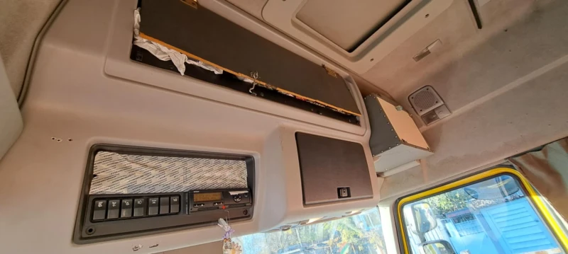 Renault Premium 410, снимка 11 - Камиони - 52618520