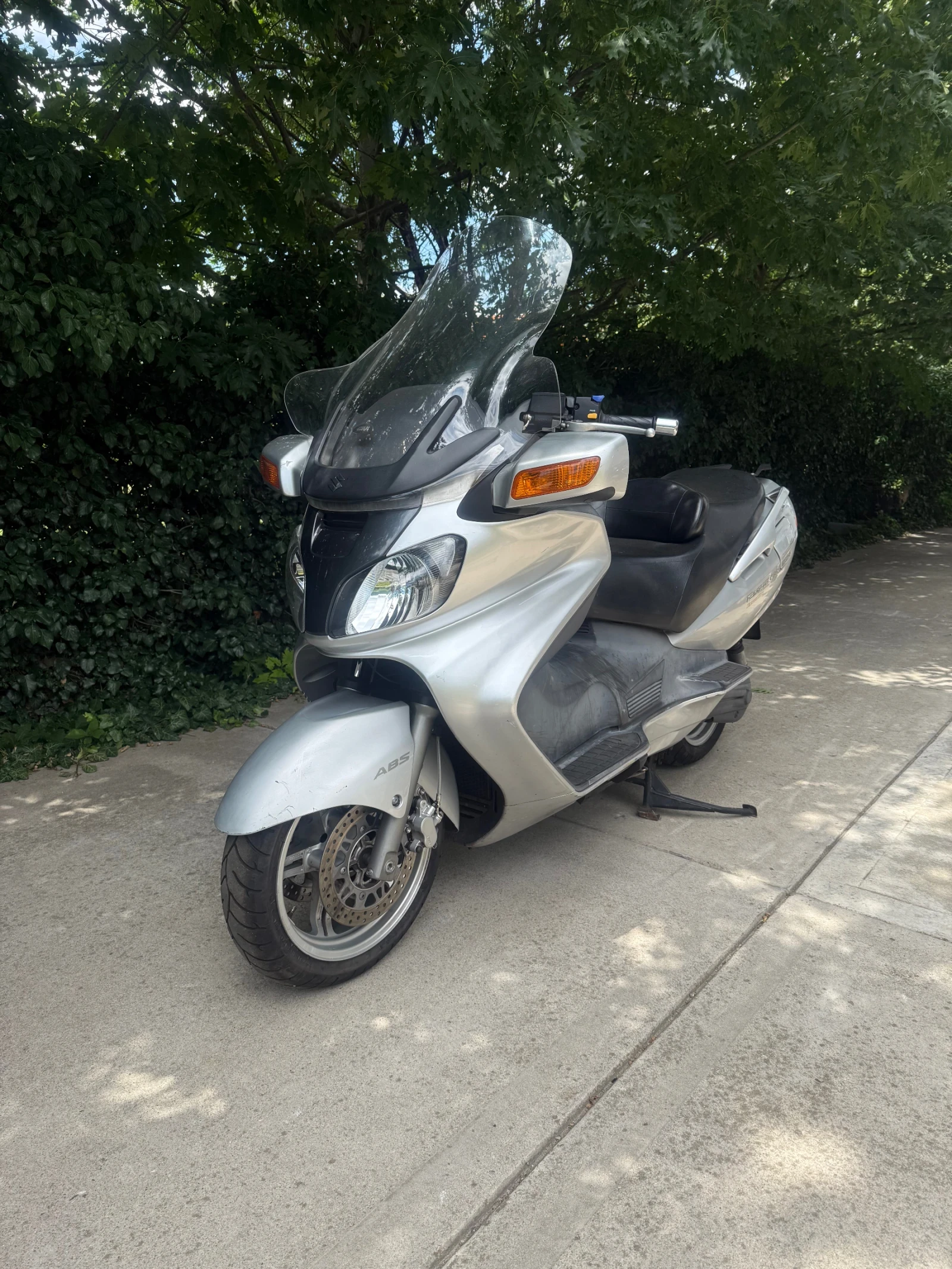 Suzuki Burgman  - изображение 3