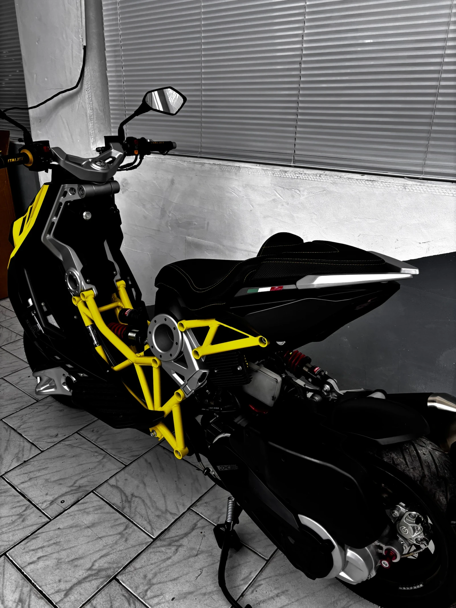 Italjet Dragster 200 - изображение 3