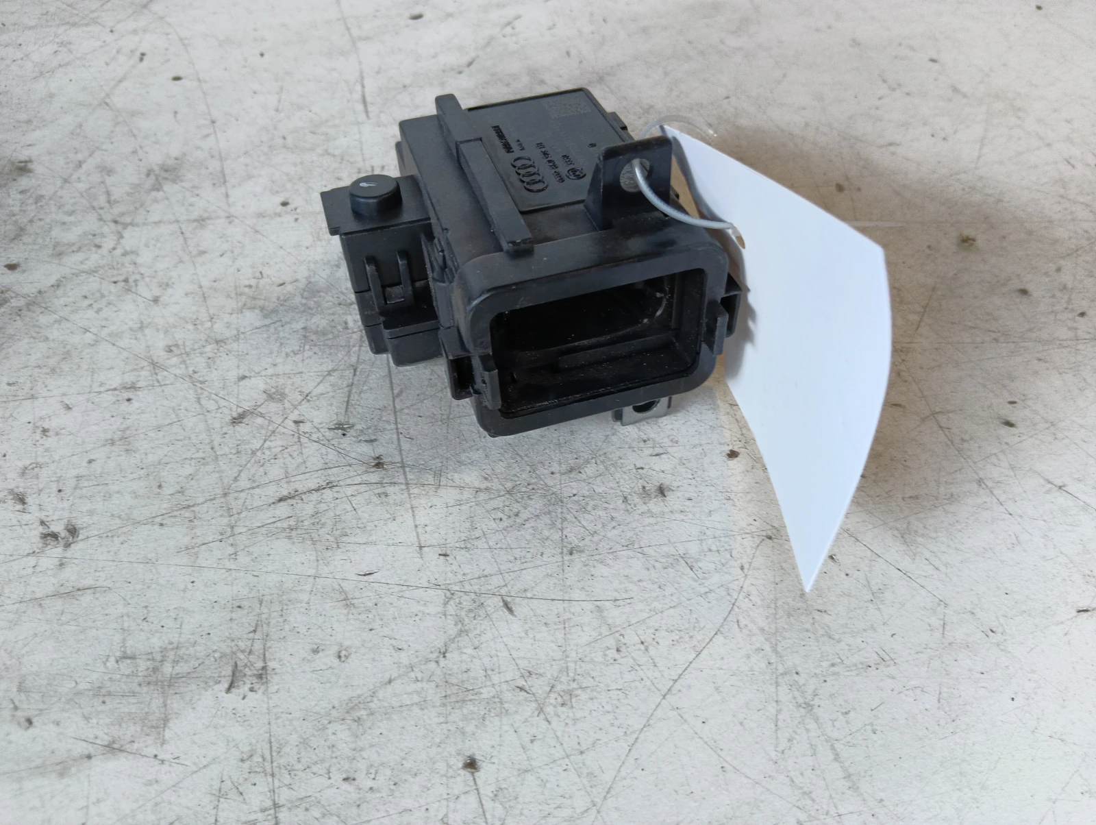 гълтач ключ 8K0909131C Audi A4