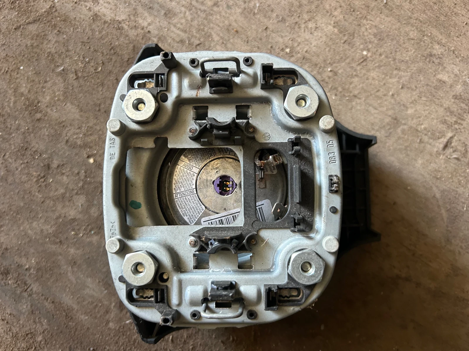 1K0880201T AIRBAG ����� VOLKSWAGEN GOLF  6181705B | Mobile.bg � ����������� 3