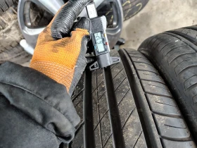 Гуми Летни 215/55R17, снимка 4