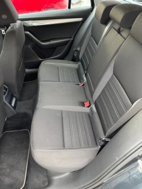 Skoda Octavia 1.5 Gtec 65 000 km !, снимка 7