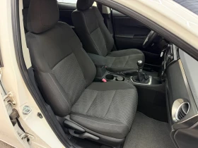 Toyota Auris 1.6i* СЕРВИЗНА КНИЖКА С ПЪЛНА ИСТОРИЯ В TOYOTA, снимка 13