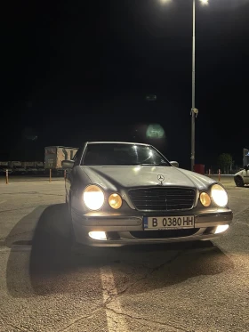 Mercedes-Benz E 270, снимка 1