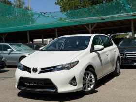 Toyota Auris 1.6i* СЕРВИЗНА КНИЖКА С ПЪЛНА ИСТОРИЯ В TOYOTA