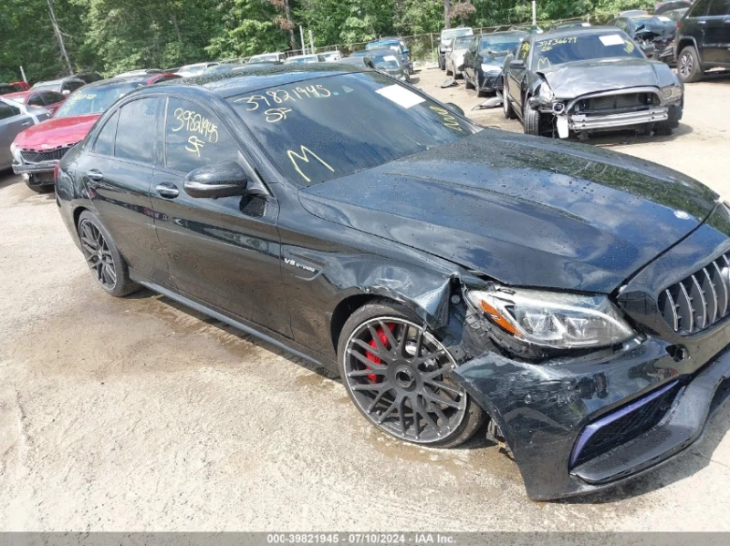 Mercedes-Benz C 63 AMG S Burmester* Pano* Distronic* Cermaic* Ambient* , снимка 3 - Автомобили и джипове - 47213272