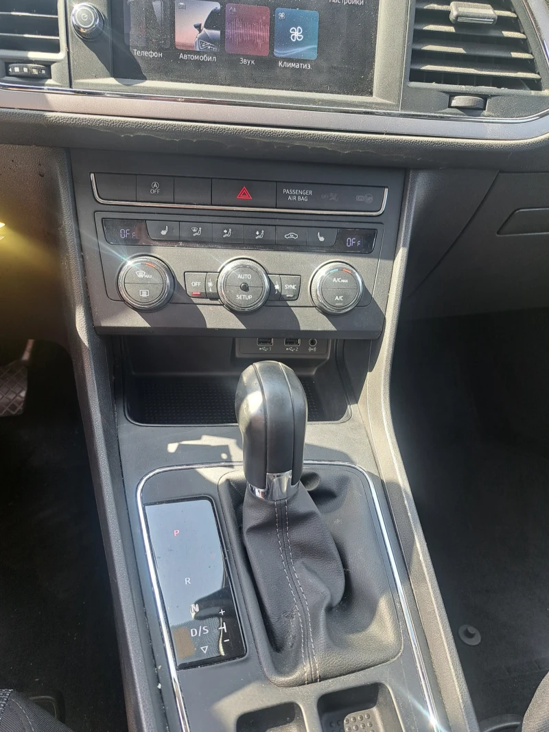 Seat Leon 1.4 TGI комби и хечбег, снимка 8 - Автомобили и джипове - 52531665
