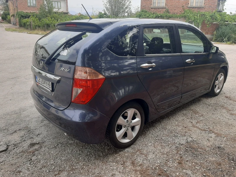 Honda Fr-v 1.8, снимка 7 - Автомобили и джипове - 48080136