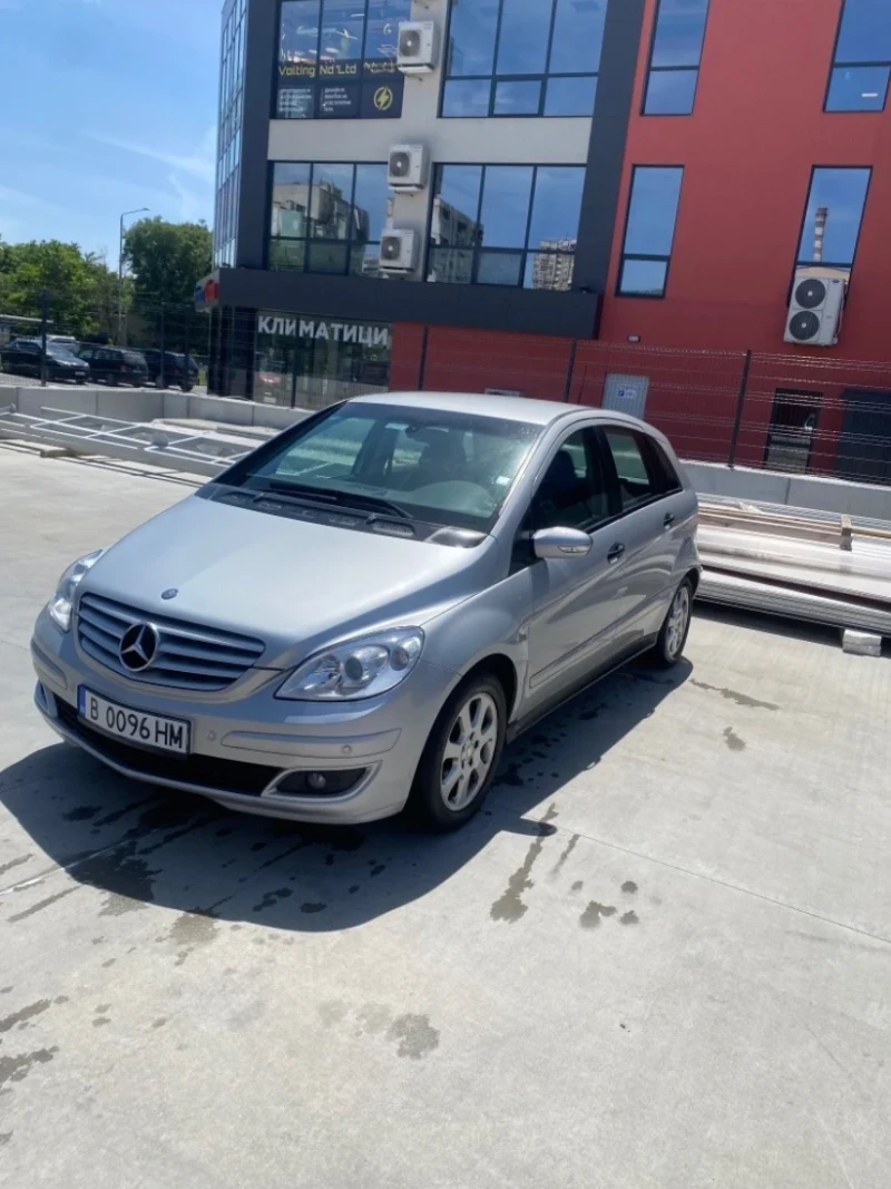 Mercedes-Benz B 200, снимка 1 - Автомобили и джипове - 48101646