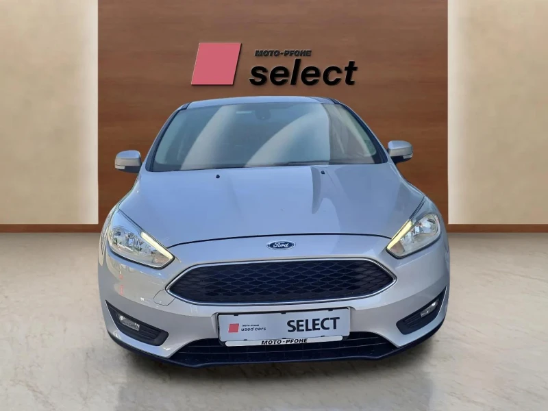 Ford Focus 1.0 EcoBoost, снимка 2 - Автомобили и джипове - 48182841