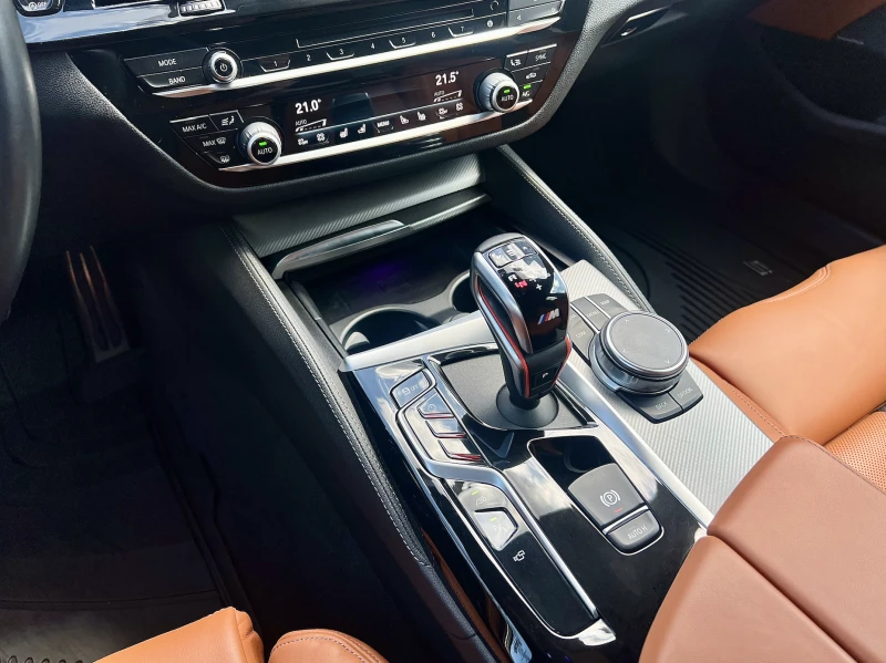 BMW M5 Competition B&W xDrive, снимка 9 - Автомобили и джипове - 48797939