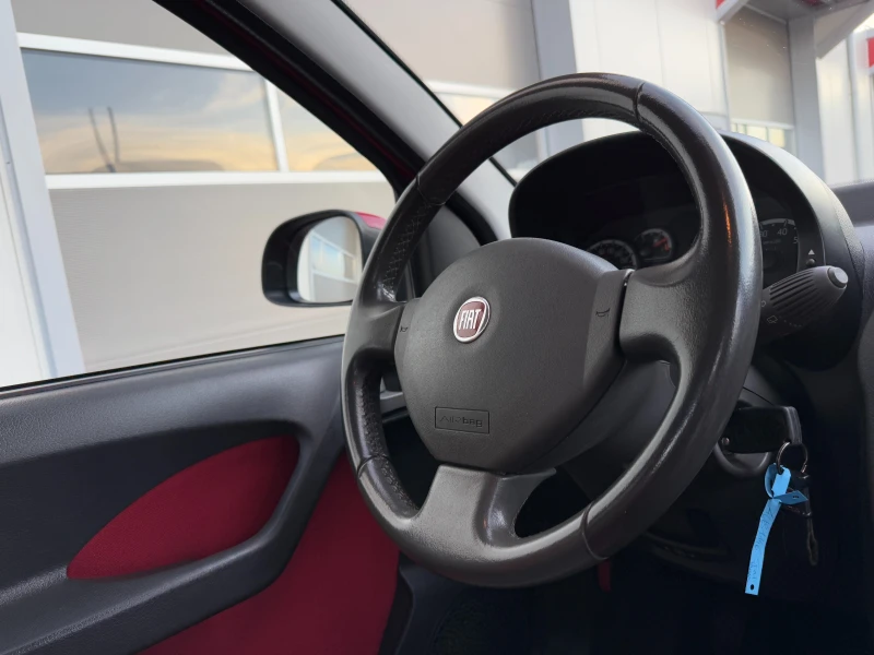 Fiat Panda 1.3 JTD Cross 4X4, снимка 16 - Автомобили и джипове - 48877203