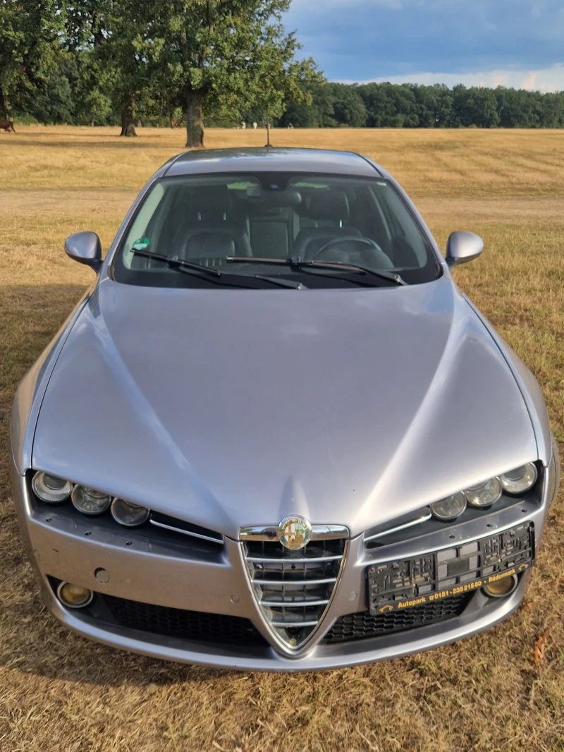 Alfa Romeo 159 sportwagon, снимка 1 - Автомобили и джипове - 49104141