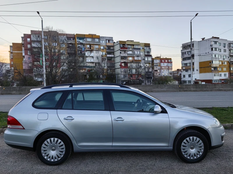 VW Golf 1.9tdi 4x4 105ps Navi, снимка 4 - Автомобили и джипове - 49592732