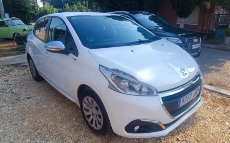 Peugeot 208, снимка 2 - Автомобили и джипове - 52541800