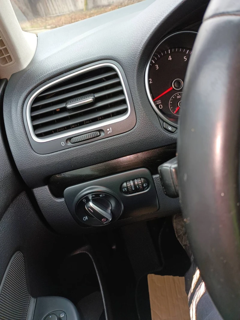 VW Golf VI, снимка 10 - Автомобили и джипове - 51418983