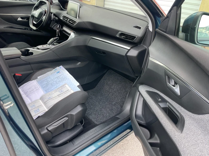 Peugeot 5008 1.6HDI 120к.с. 7 МЕСТА ГЕРМАНИЯ, снимка 15 - Автомобили и джипове - 52459620