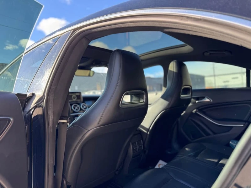 Mercedes-Benz CLA 250 * * CARFAX * * АВТО КРЕДИТ * * , снимка 7 - Автомобили и джипове - 52736454