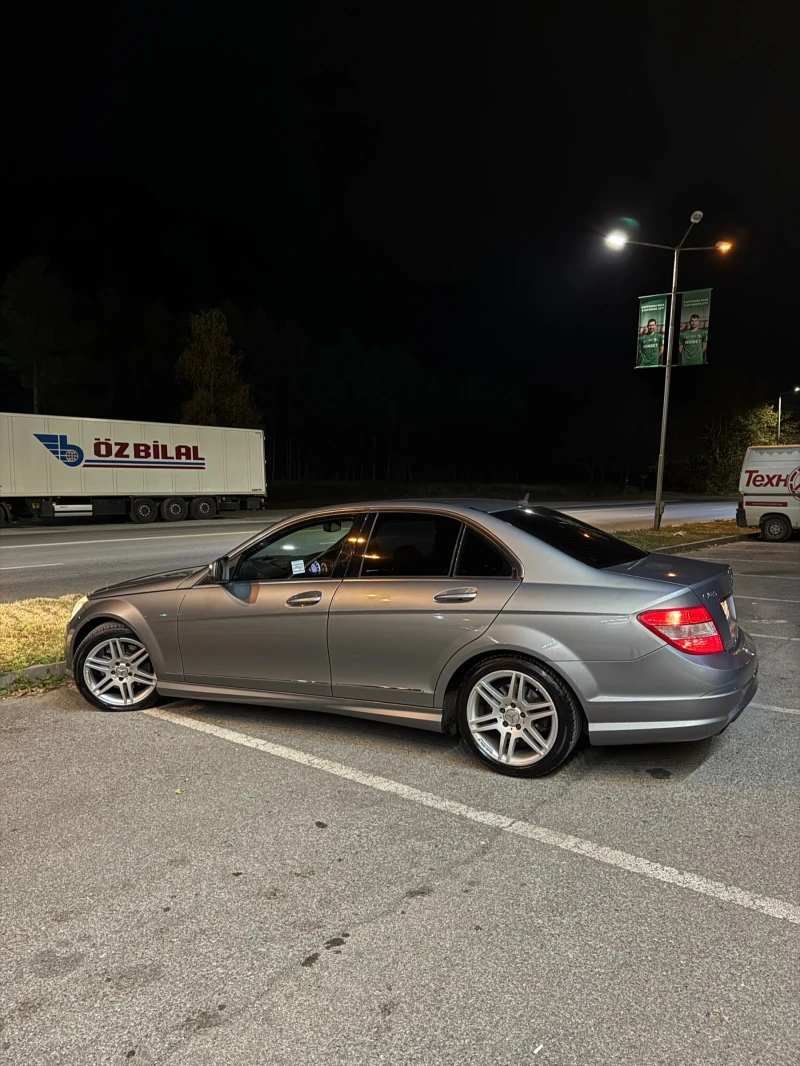 Mercedes-Benz C 300 Mercedes C280/300 SPORT AMG line LPG Harman Kardon, снимка 6 - Автомобили и джипове - 53216958