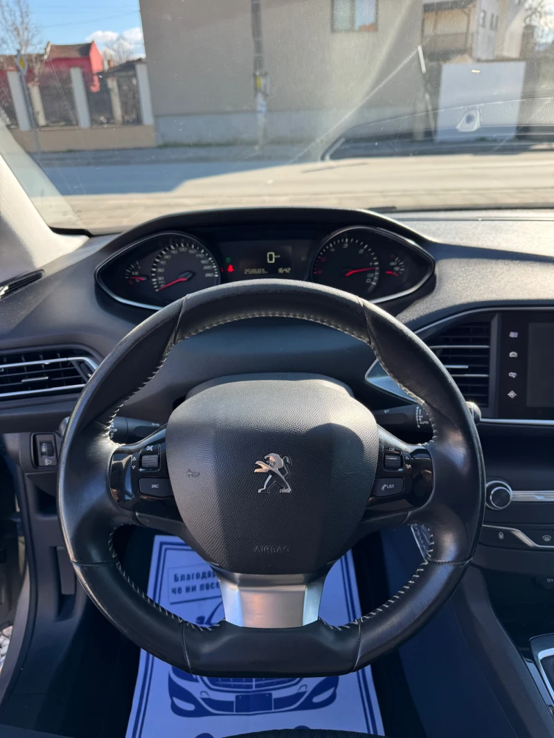 Peugeot 308 SW / 1.6HDi / Euro 5, снимка 10 - Автомобили и джипове - 53528099