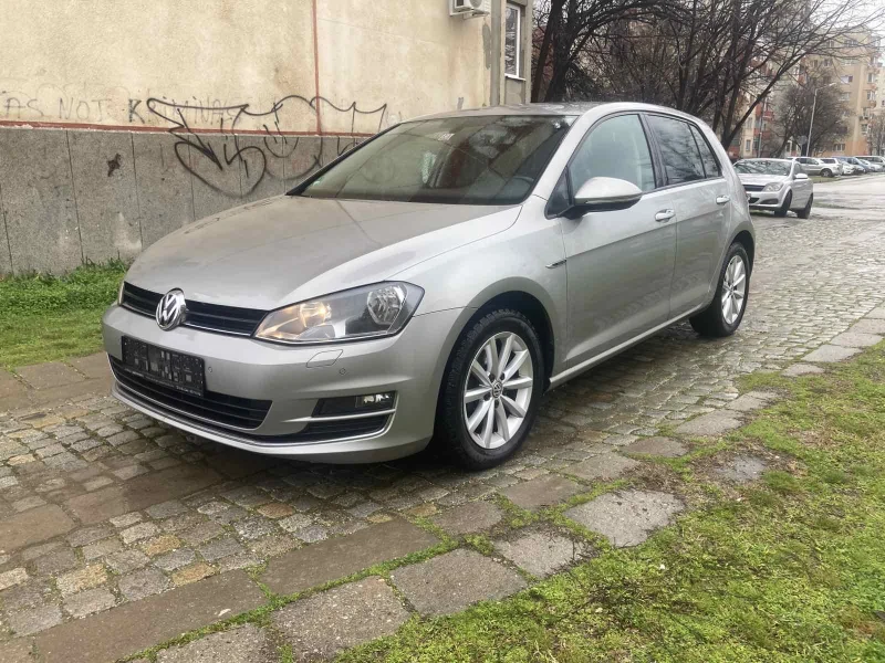 VW Golf 1.6TDI Атоматик 100хил км, снимка 2 - Автомобили и джипове - 53569910