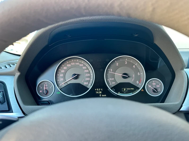 BMW 320 Twin Turbo, снимка 12 - Автомобили и джипове - 54646145