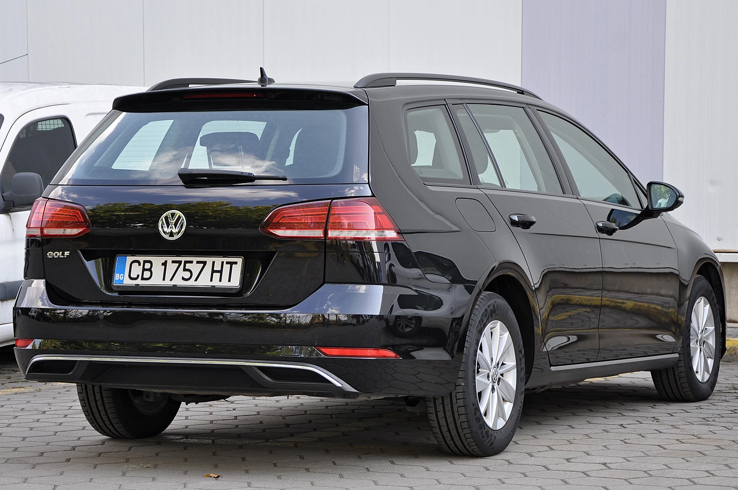 VW Golf Variant 1.6 TDI - изображение 4