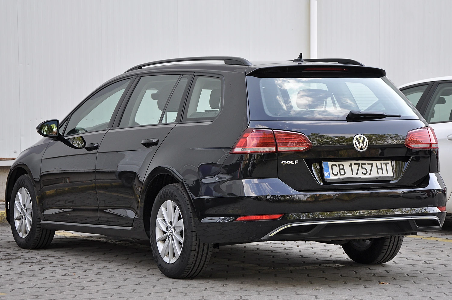 VW Golf Variant 1.6 TDI - изображение 6