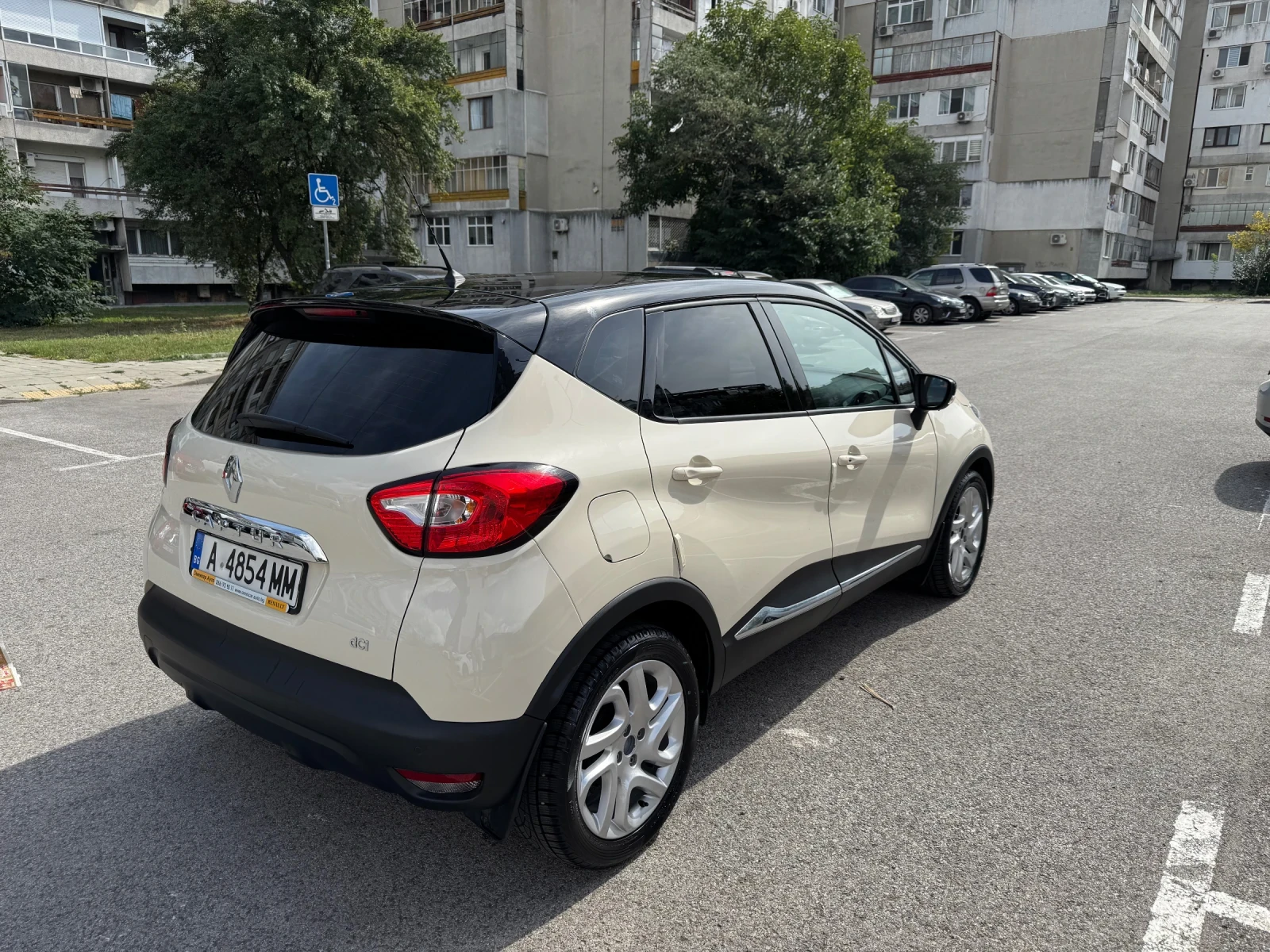 Renault Captur  - изображение 7