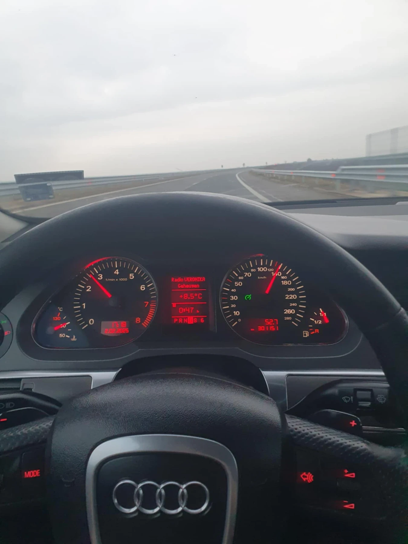 Audi A6 3.2 quattro - изображение 8