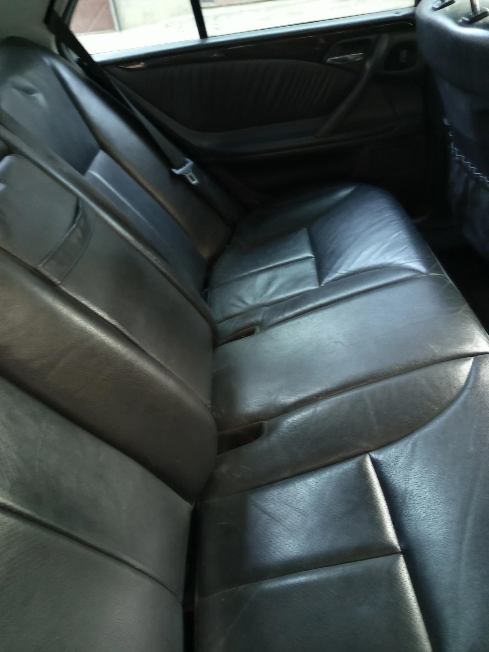 Mercedes-Benz E 270 Авангард - изображение 6