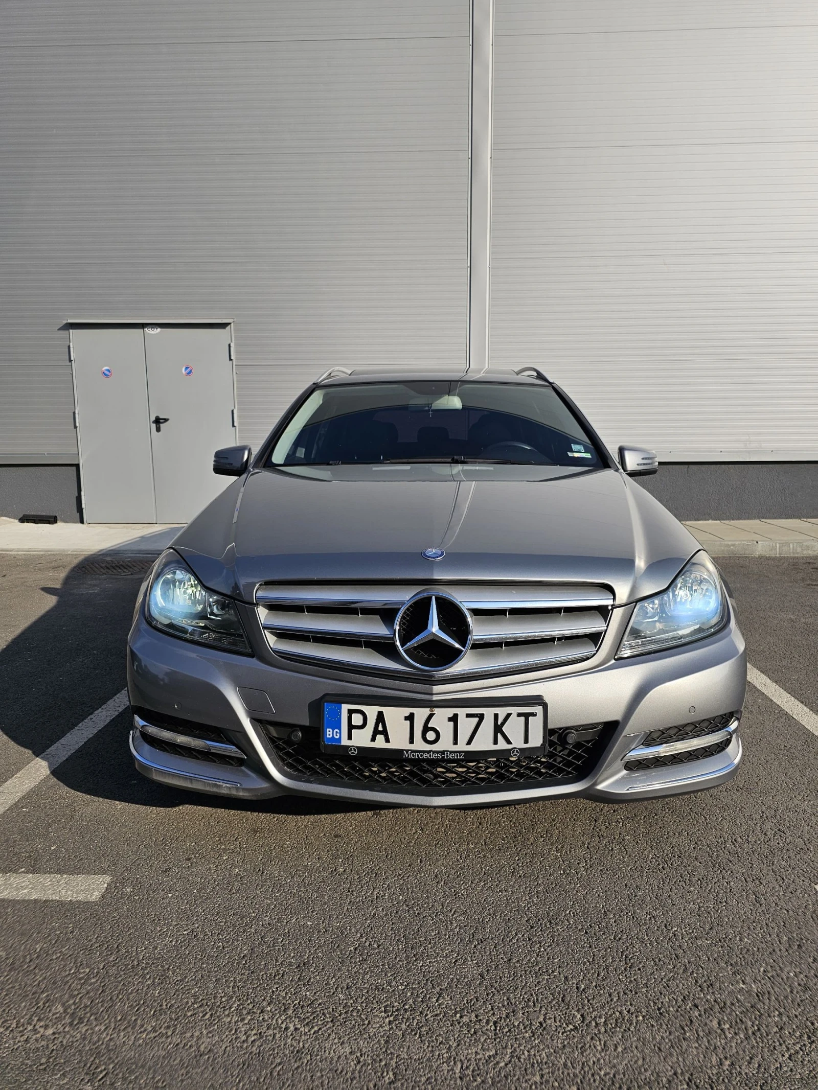 Mercedes-Benz C 220  - изображение 2