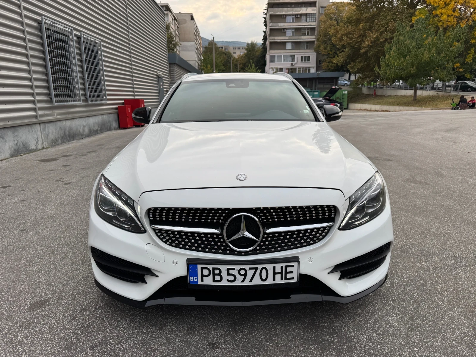 Mercedes-Benz C 220 AMG LINE - изображение 2