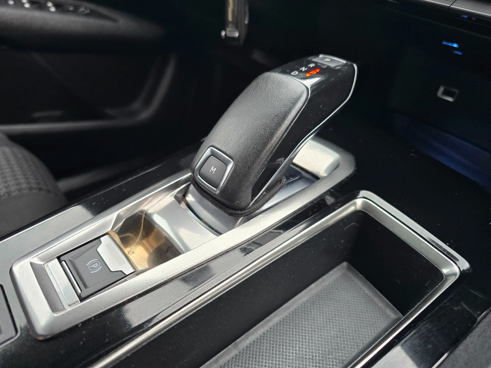 Peugeot 3008 1.6HDI* BUSINESS  | Mobile.bg   11