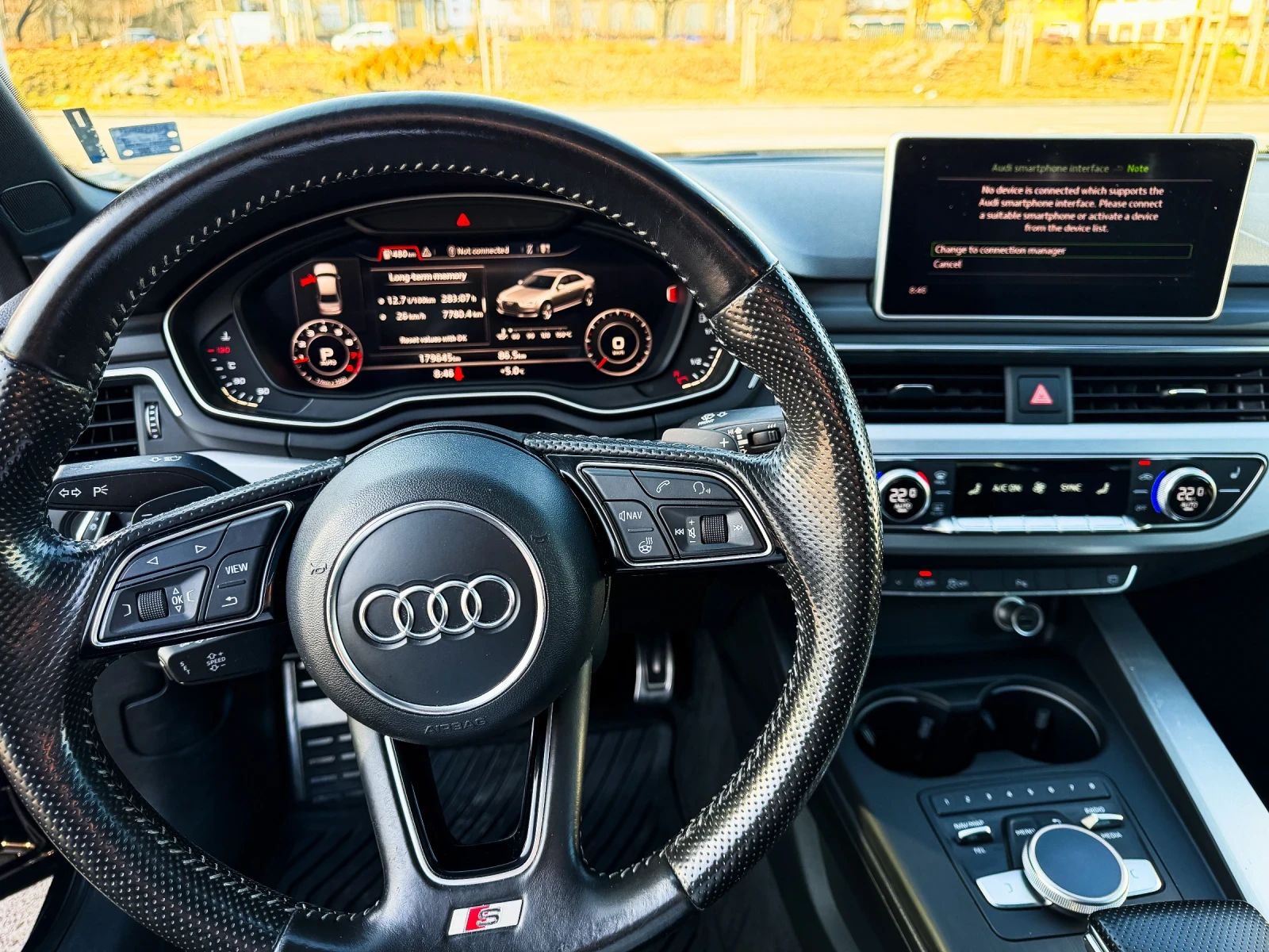 Audi A4 TFSI - ВИДЕО, снимка 11 - Автомобили и джипове - 53140552