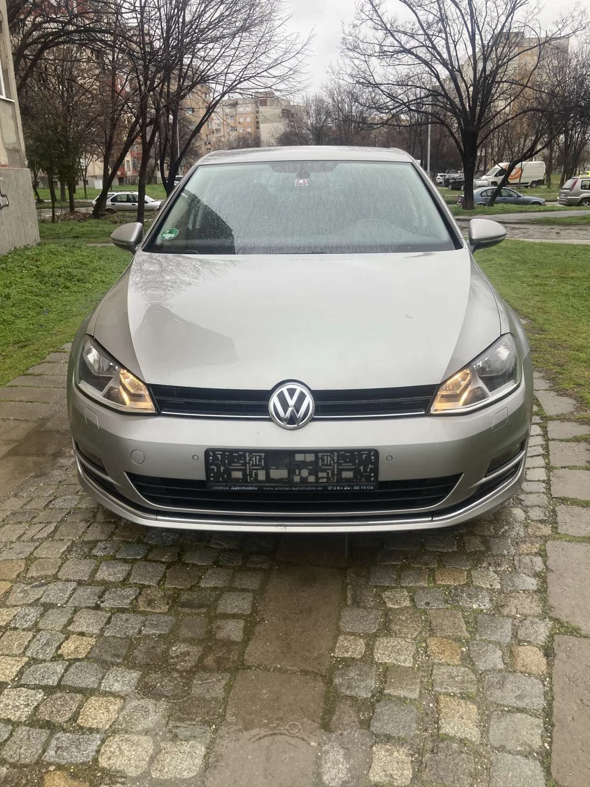 VW Golf 1.6TDI Атоматик 100хил км - изображение 3