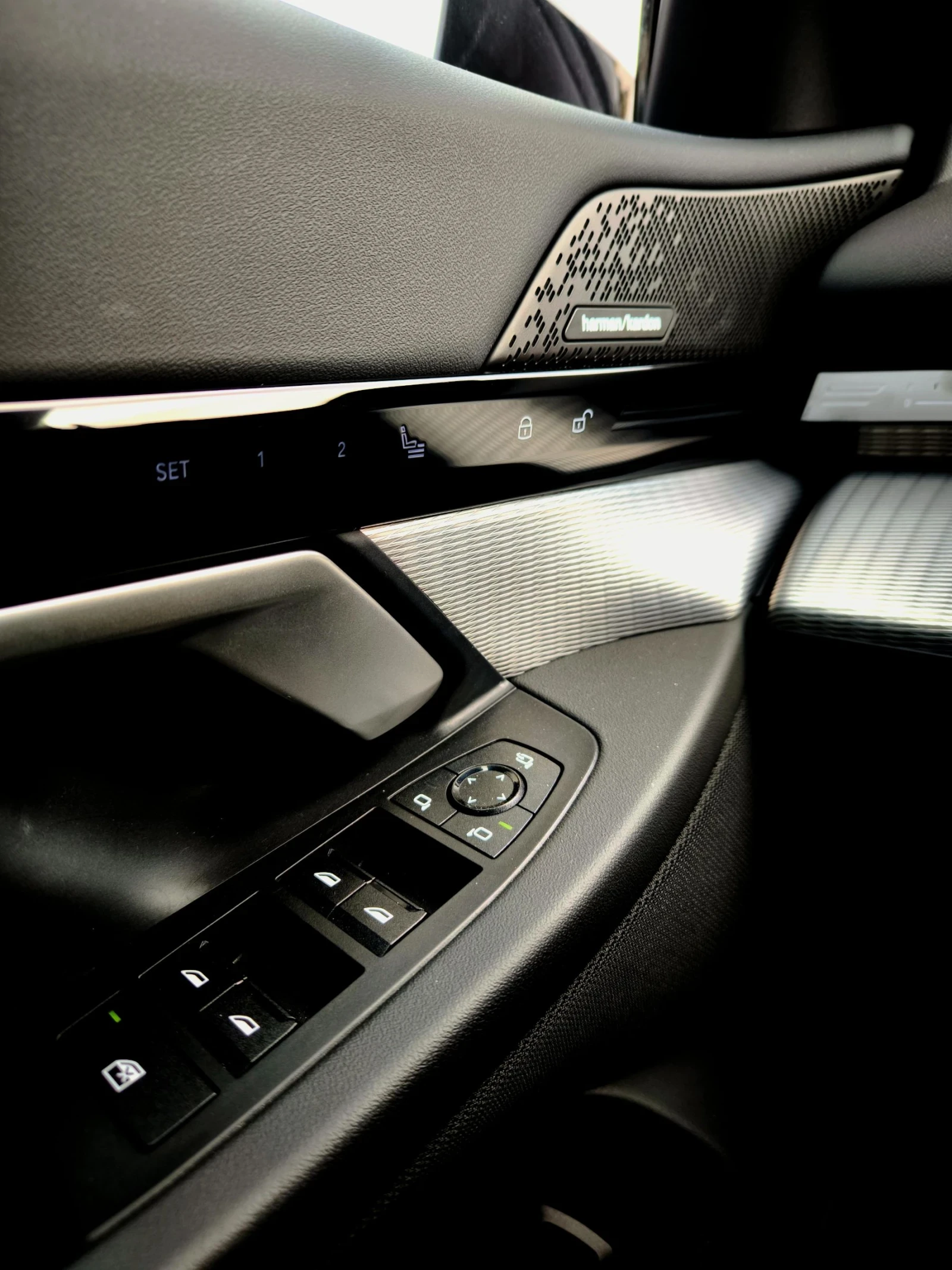 BMW 530E X drive M | Mobile.bg � ����������� 11